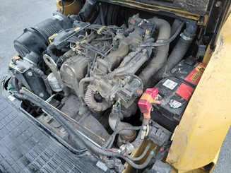 Carretilla contrapesada de 4 ruedas Caterpillar DP55NT MC