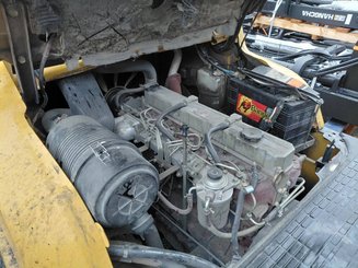 Carretilla contrapesada de 4 ruedas Caterpillar DP55NT MC - 8