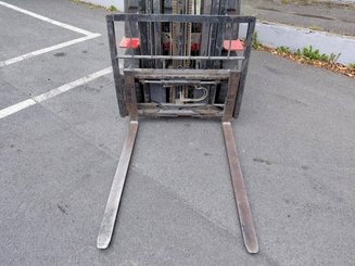 Carretilla contrapesada de 4 ruedas Hangcha XF18G