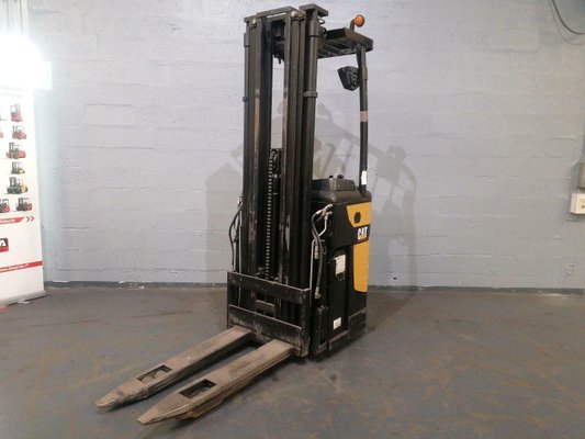Apilador con plataforma Caterpillar NSR16N - 1