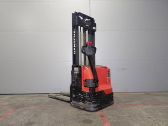 Apilador con conductor acompañante Hangcha CDD12-E