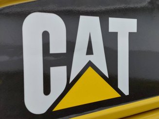 Carretilla contrapesada de 4 ruedas Caterpillar GP25N