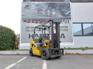 Carretilla contrapesada de 4 ruedas Caterpillar GP25N