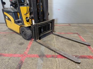 Carretilla contrapesada de 3 ruedas Caterpillar EP18NT - 6