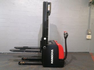 Apilador con conductor acompañante Hangcha CDD20-AC1 - 1