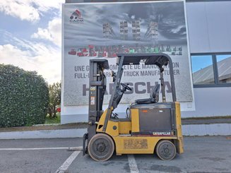 Carretilla contrapesada de 4 ruedas Caterpillar EC25N