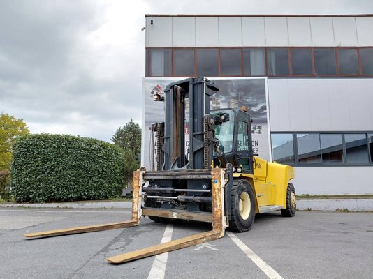 Carretilla contrapesada de 4 ruedas Yale GDP160EC12 - 1