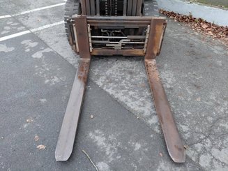 Carretilla contrapesada de 4 ruedas Mitsubishi FD50N