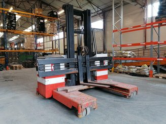 Carretilla multidireccional carga lateral Combilift ESA30