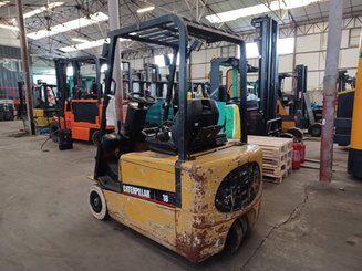 Carretilla contrapesada de 3 ruedas Caterpillar EP18KT - 1
