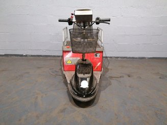 Tractor industrial STI ST1,850 - 1