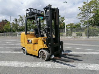 Carretilla contrapesada de 4 ruedas Caterpillar GC45K - 1