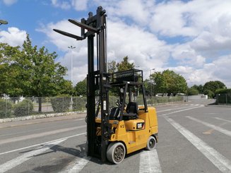 Carretilla contrapesada de 4 ruedas Caterpillar GC45K - 1
