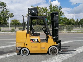 Carretilla contrapesada de 4 ruedas Caterpillar GC45K - 2