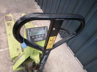 Transpaleta con conductor acompañante Pramac PX20 - 4