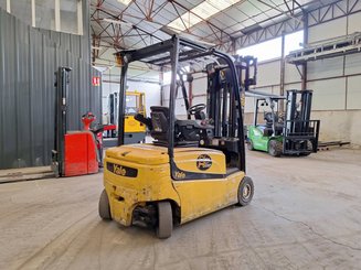 Carretilla eléctrica Yale ERP16VF LWB
