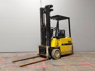 Carretilla eléctrica Yale ERP15RCF