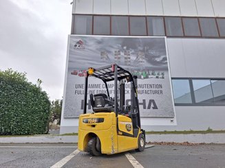 Carretilla eléctrica Yale ERP15VC