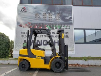 Carretilla elevadora a gas Yale GLP25VX