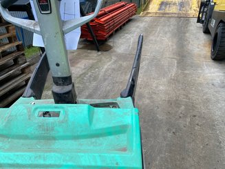 Transpaleta Mitsubishi PBV20N2 - 10