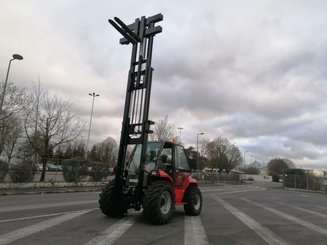 Carretilla todoterreno Manitou M50-4