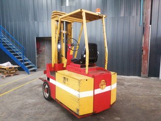 Carretilla contrapesada de 3 ruedas Peg F2050EB