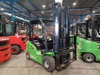 Carretilla contrapesada de 4 ruedas Hangcha XC30i