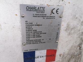 Tractor de remolque Charlatte T135