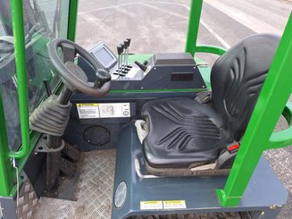 Carretilla multidireccional Combilift CBE2500 - 4