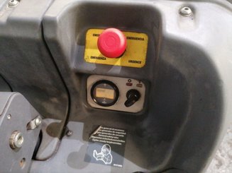 Transpaleta con conductor acompañante OMG 316KN-M - 4