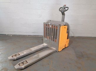 Transpaleta con conductor acompañante OMG 316KN-M - 1