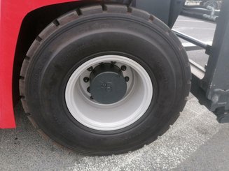 Carretilla contrapesada de 4 ruedas Kalmar DCG160-12 - 25