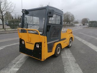 Tractor de remolque Jungheinrich EZS 6250