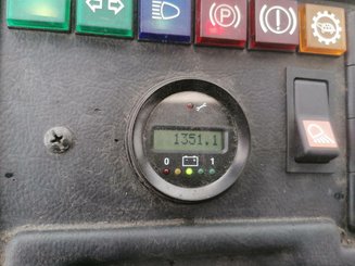 Tractor de remolque Jungheinrich EZS 6250