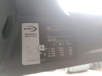 Carretilla retráctil Crown ESR5000-1.6