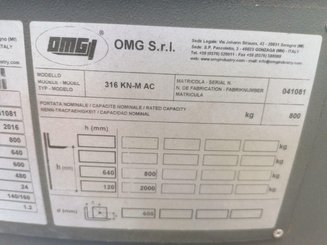 Transpaleta con conductor acompañante OMG 316KN-M - 10