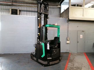 Carretilla retráctil Mitsubishi RB16N2HS