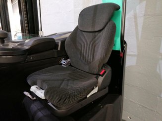 Carretilla retráctil Mitsubishi RB16N2HS
