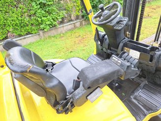 Carretilla contrapesada de 4 ruedas Hyster H5.5FT - 13