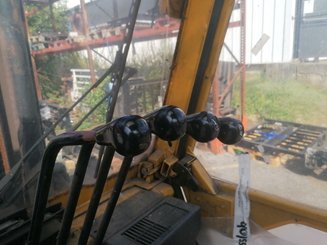 Carretilla contrapesada de 4 ruedas Caterpillar GPL40 - 2