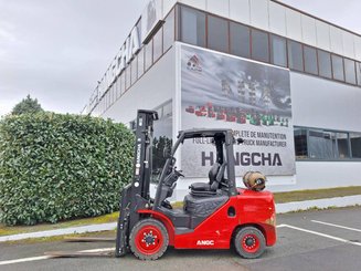 Carretilla contrapesada de 4 ruedas Hangcha XF35G