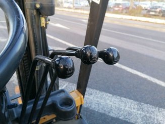Carretilla contrapesada de 4 ruedas Caterpillar EC25
