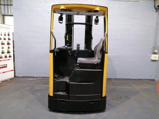 Carretilla retráctil Caterpillar NR16N