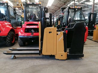 Apilador Hyster P2.0SD - 2