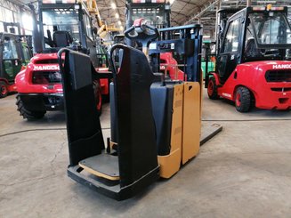Apilador Hyster P2.0SD - 5