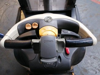 Apilador con plataforma Crown DT3040 - 8