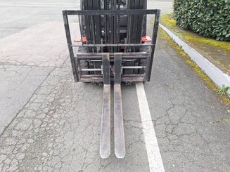 Carretilla contrapesada de 4 ruedas Hangcha XF25G