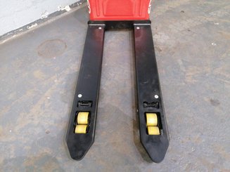 Transpaleta con conductor acompañante EP EPT12-EZ PRO - 7