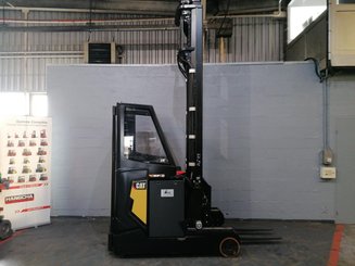 Carretilla retráctil Caterpillar NR20N2H