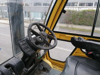 Carretilla contrapesada de 4 ruedas Hyster H3.5FT